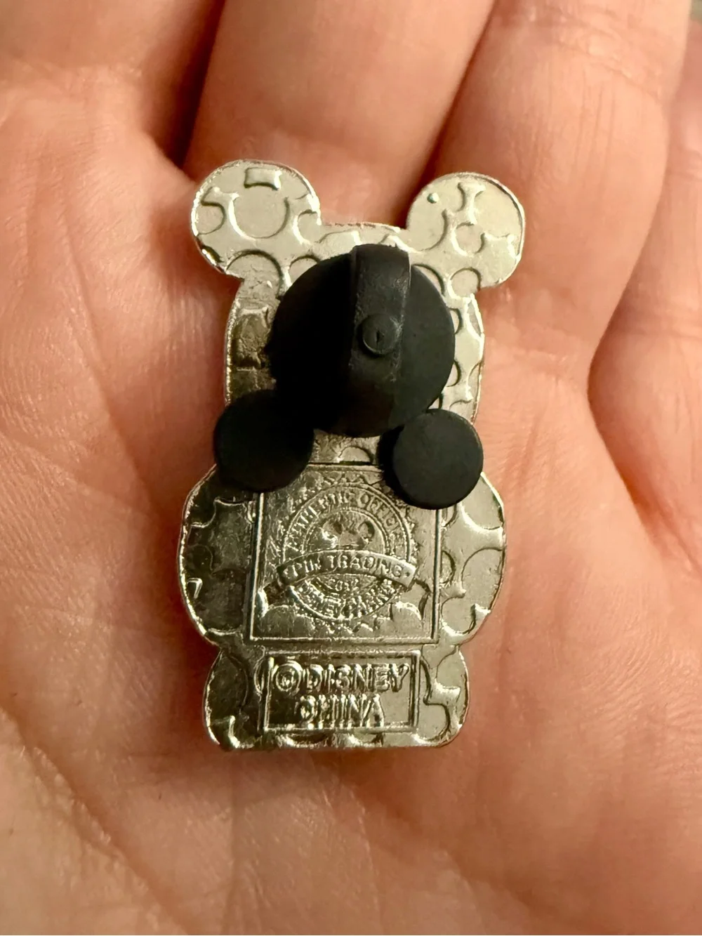 Set Of 2 Disney Trading Pins Vinylmation Jr Disney Parks Yellow Mickey Mouse